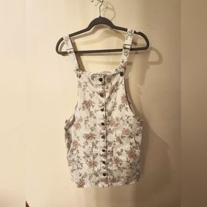 Floral Romper size XL